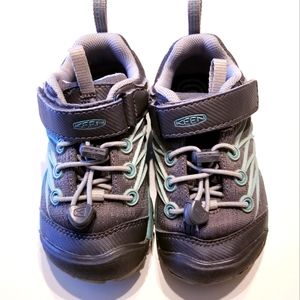KEEN Sneaker (Toddler 8)